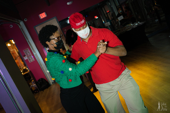 12-18-2021 Salsa With Silvia Christmas Social-18